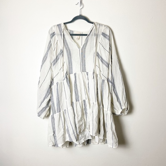 H&M • Women’s White/Blue Striped Beach Boho Mini Ruffle Dress Size Small - Picture 1 of 6